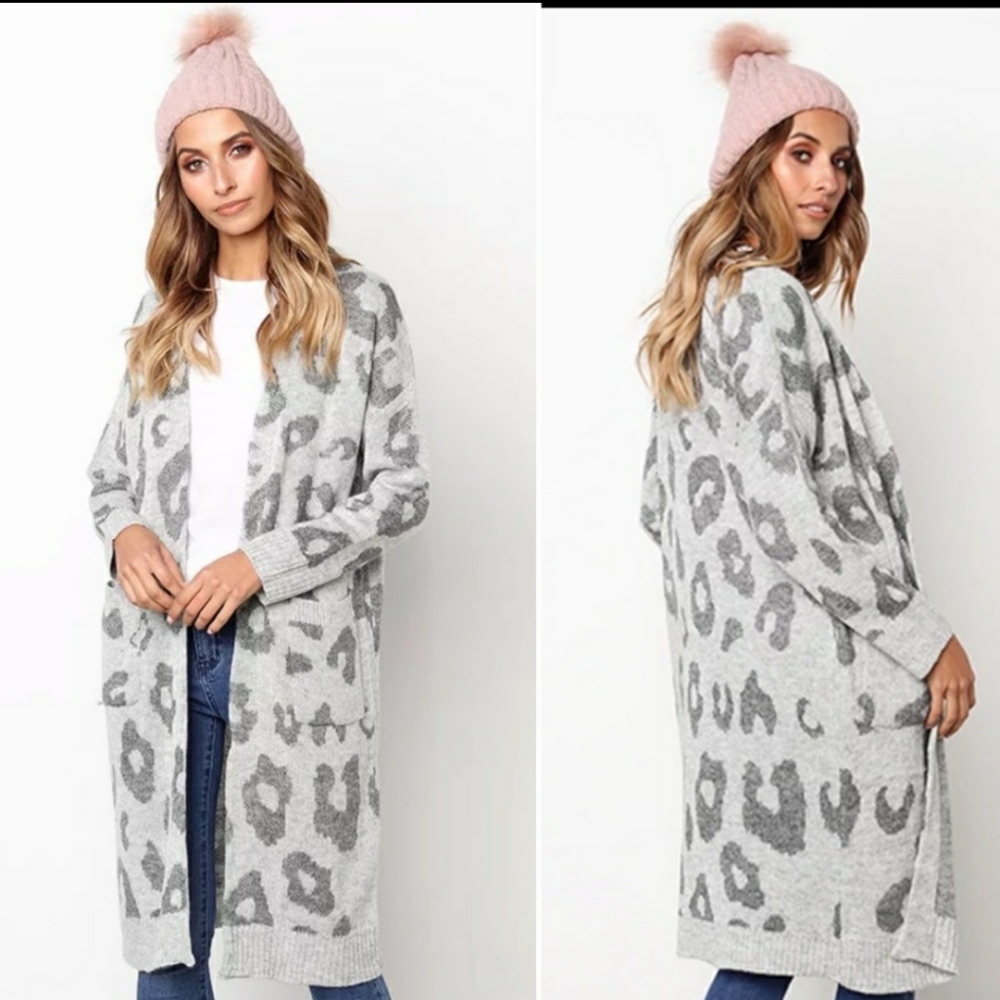Leopard Cardigan knit sweater XL